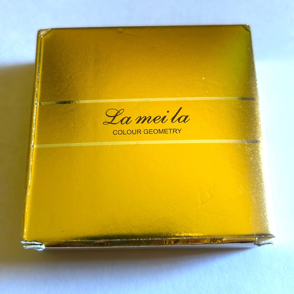 Brand New! LA MEILA Finishing Powder #2